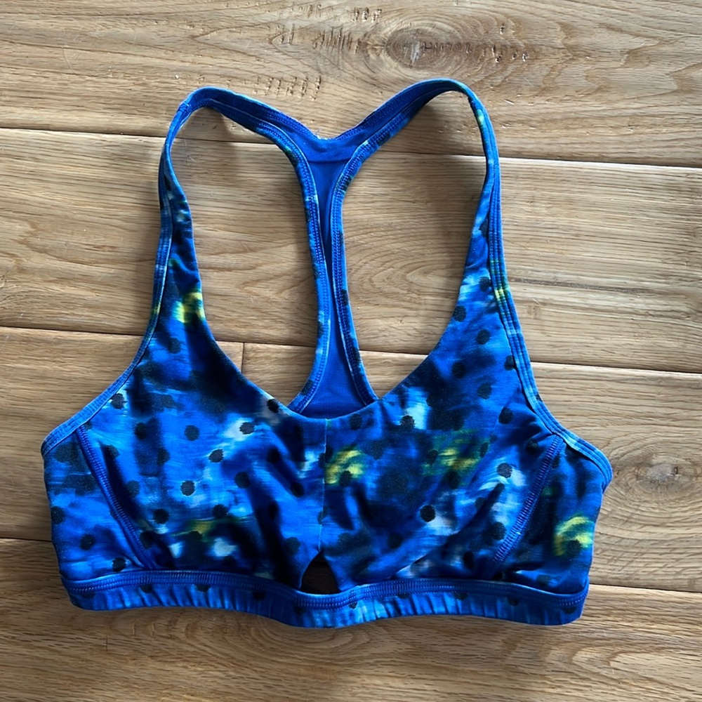 Lululemon top